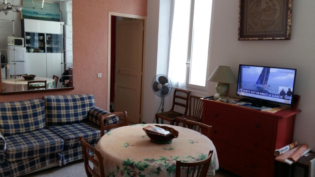 35 Ter Rue Du Docteur Marcon Apartman Bandol Kültér fotó